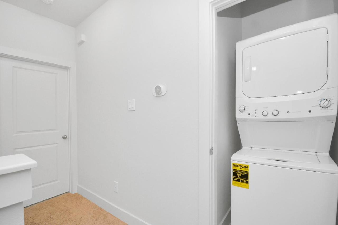 Emerald Palace - New, Modern 3Br Townhome Close To Downtown, Nrg, Med Ctr Хьюстон Экстерьер фото